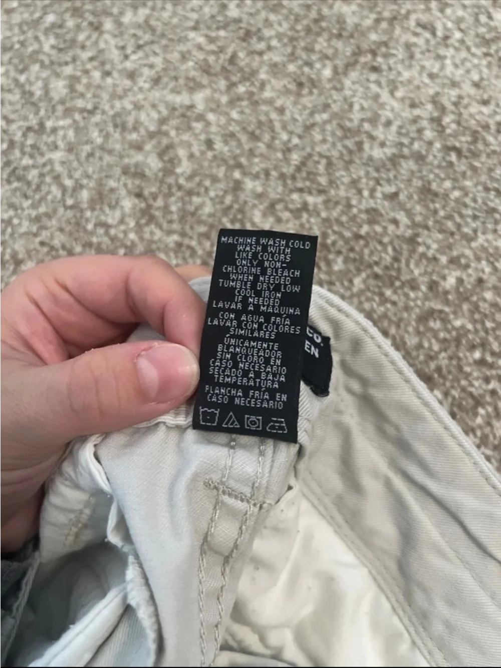 Ralph Lauren Men's Cargo Shorts in beige
